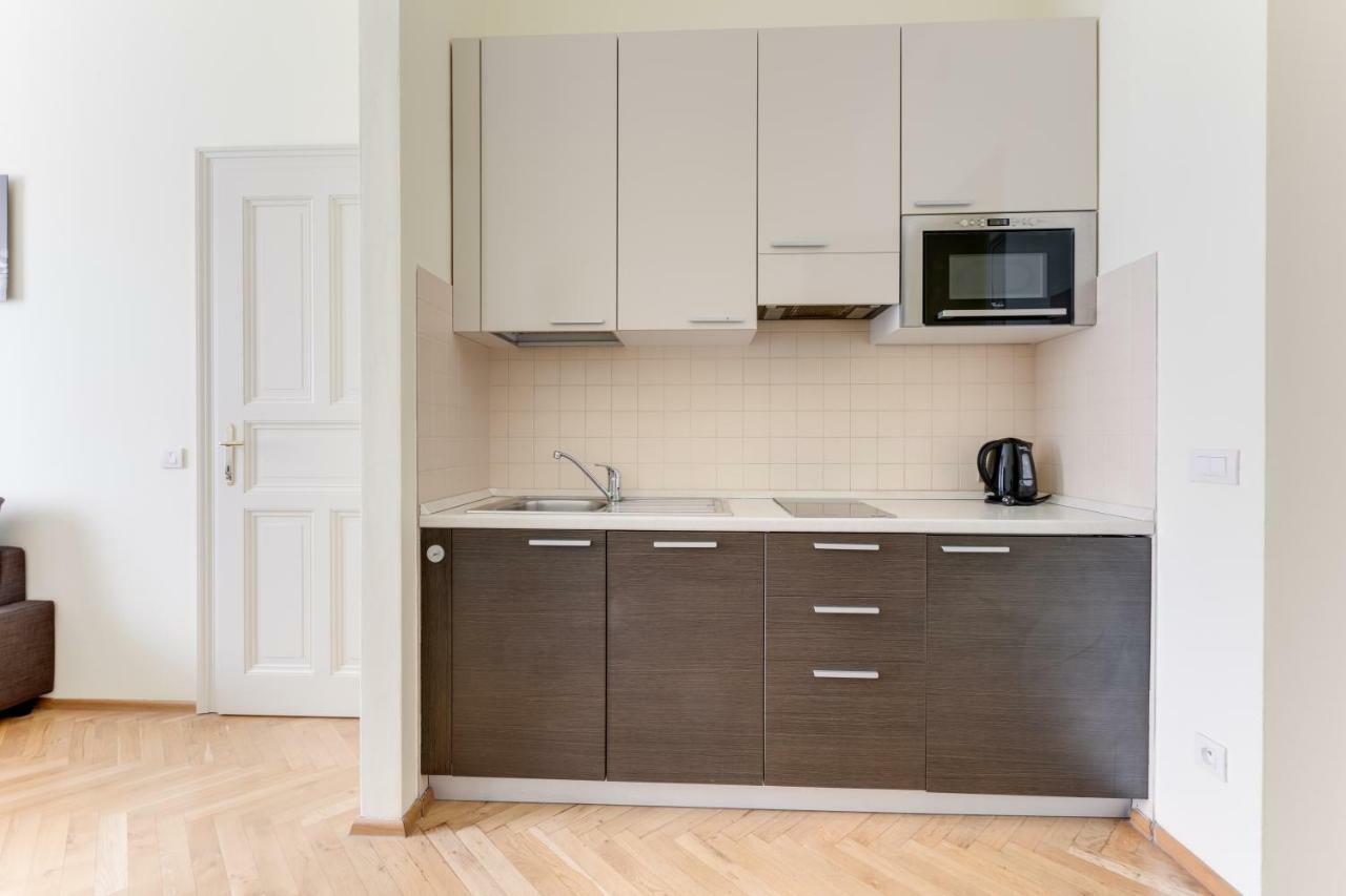Apartment Halkova 5 Praga Zewnętrze zdjęcie